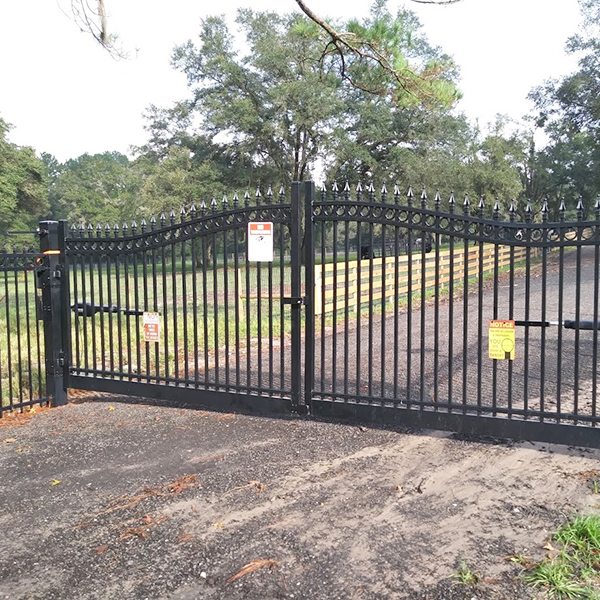 Aluminum Fence Gate install in crystal water fl
