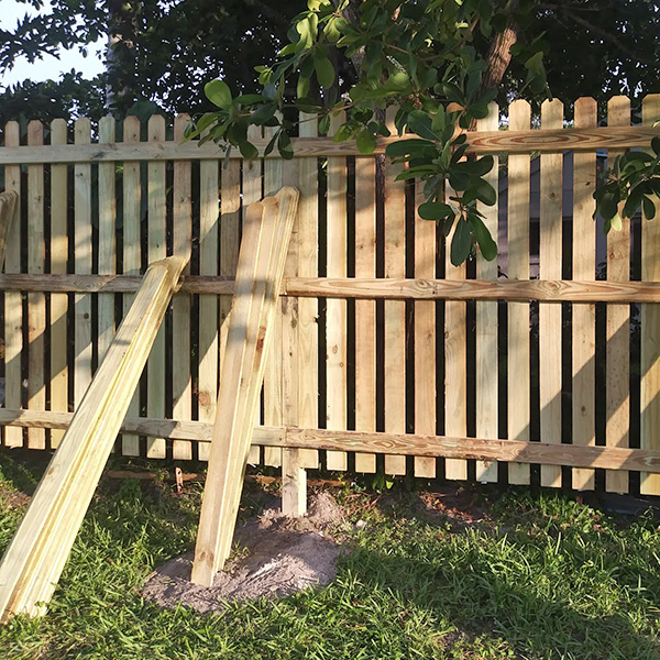 Wood Fence Installations in Hernando, Fl 