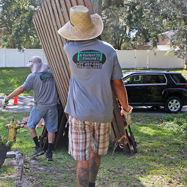 Wood Fence Contractors In Sugarmill Woods, FL