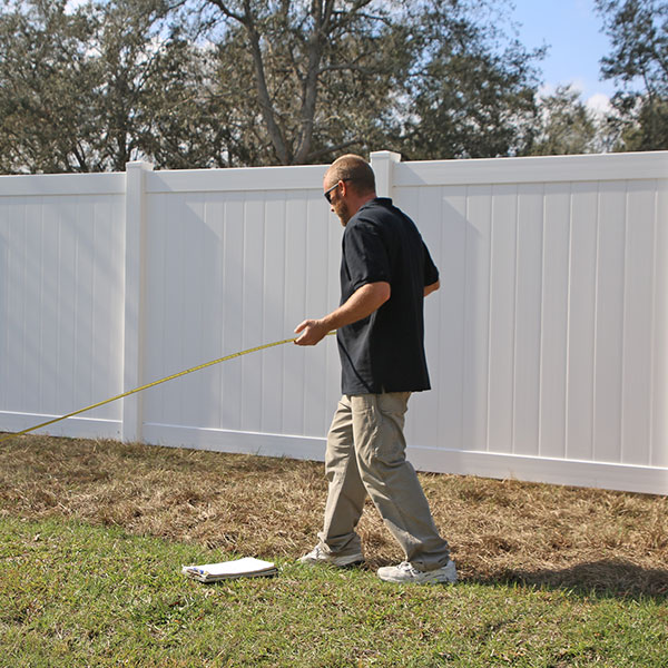 reputable fencing contractors in Spring Hill, FL